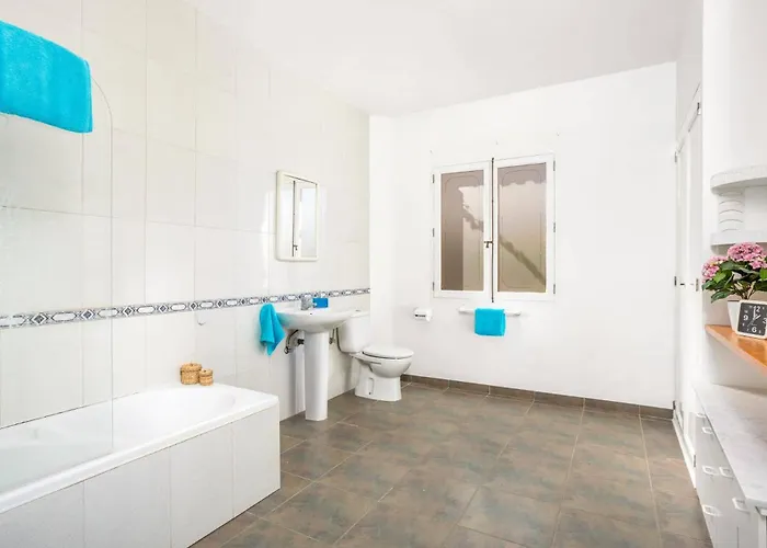 Gatzara By Villa Cala Blanca (Menorca)